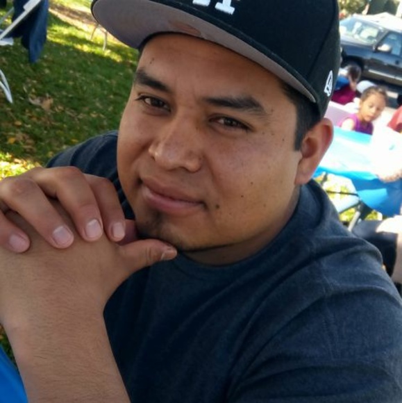 Profile Picture of Alex Villegas (@alexvillegas139) on Poshmark