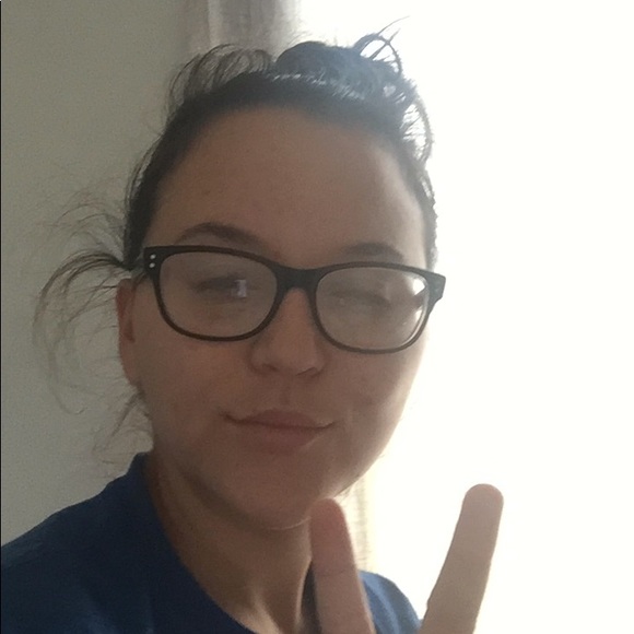 Profile Picture of Sylvia Prieto (@spprieto5891) on Poshmark