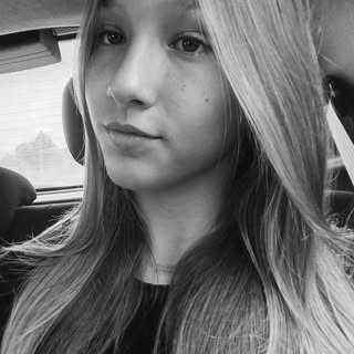 amanda - Instagram Profile Picture of amanda (@_amandaseger) on Instagram