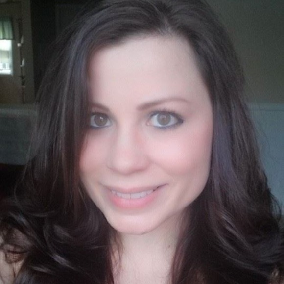 Profile Picture of Brittany Hubenschmidt-sims (@mrssims052105) on Poshmark