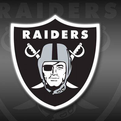 Profile Picture of Mike Beardmore (@S1lverandblack) on Twitter