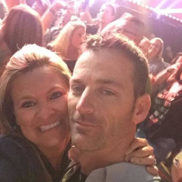 Profile Picture of Nick Iams (@deputyri) on Poshmark