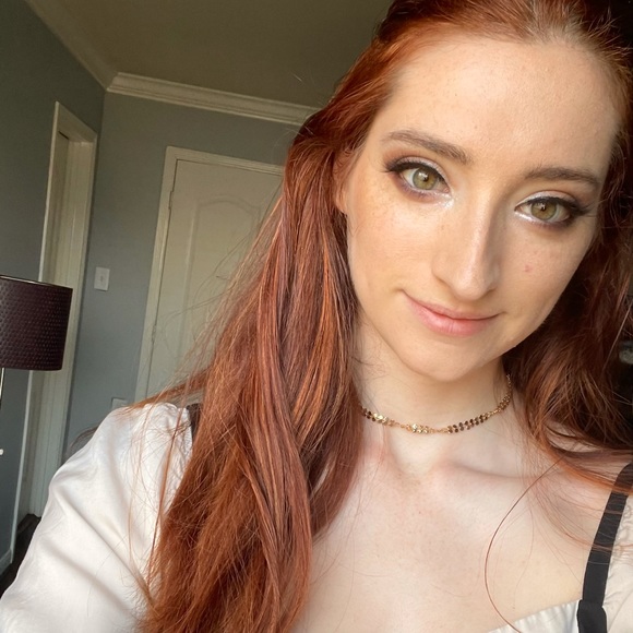 Federica Grack - Poshmark Profile Picture of Federica Grack (@federicagrack) on Poshmark