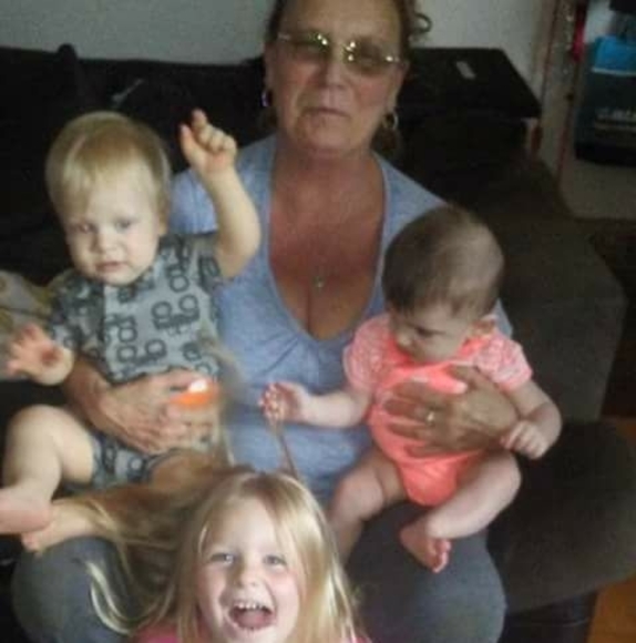 Profile Picture of Mary lou Patterson (@meme19571) on Poshmark