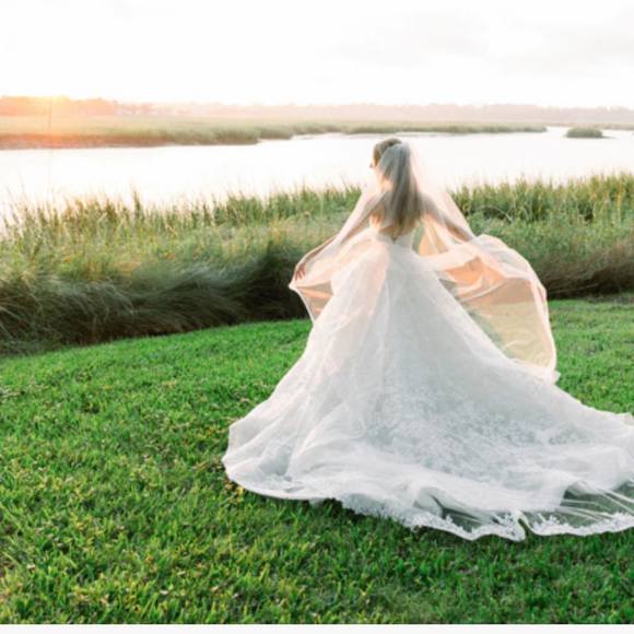 Profile Picture of Paige coleman Pethel (@pcpethel) on Poshmark