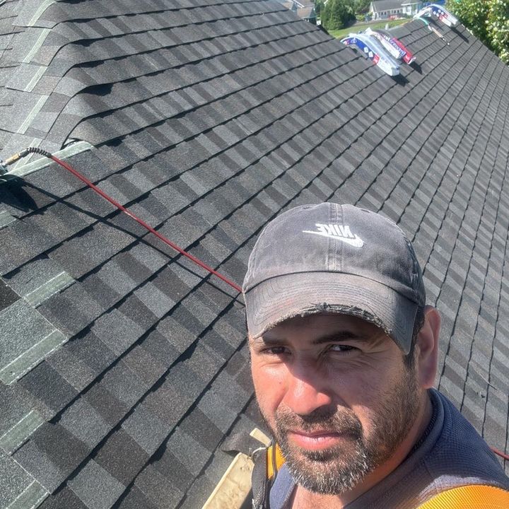 Profile Picture of Adolfo Suarez587 (@adolfosandoval32) on Tiktok