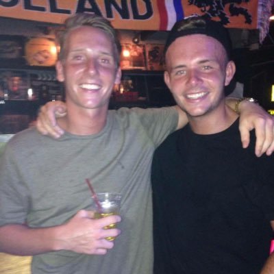 Profile Picture of Larry Long (@Larrry1996) on Twitter