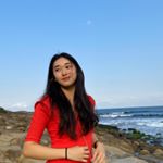 Profile Picture of 趙   薇 (@wei___828) on Instagram