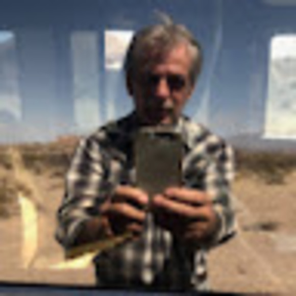 Profile Picture of Larry Thrasher (@larryt01) on Poshmark