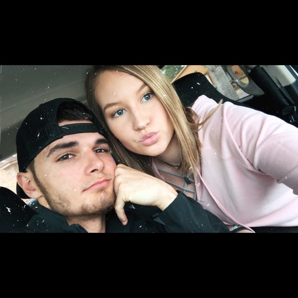 Profile Picture of Haley Godejohn (@hgodejohn) on Poshmark