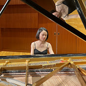 Profile Picture of Yi Zhang (@yizpiano) on Youtube