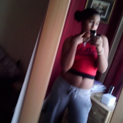 Profile Picture of Skye Gordon (@skyeeeluvzJB) on Twitter