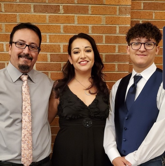 Rosa Olgin - Poshmark Profile Picture of Rosa Olgin (@rolgin) on Poshmark