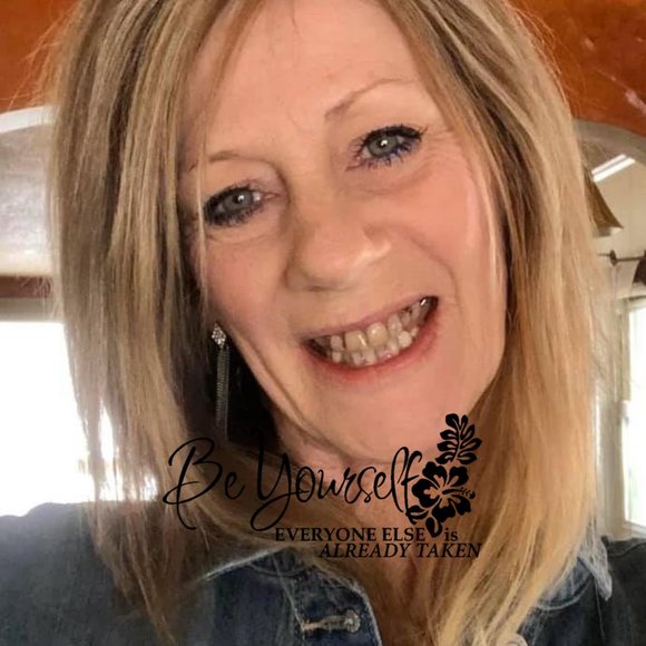 Profile Picture of Diane Marie kris richardson (@spontaneous10) on Poshmark