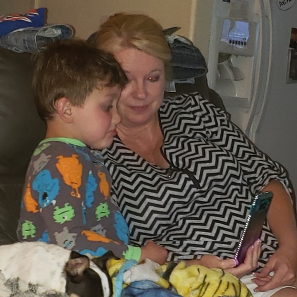 Profile Picture of Penny Tweedt (@ptweedt1) on Poshmark