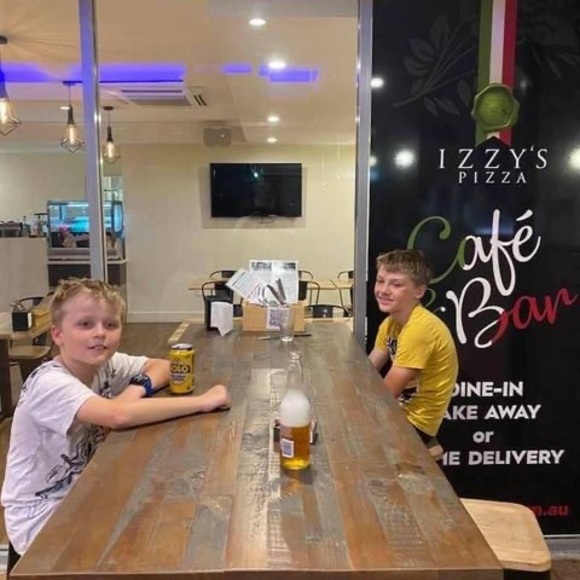 Profile Picture of Sam Hickey (@samhickey525) on Poshmark