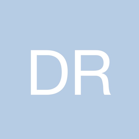 Profile Picture of Debbie Rappoport (@rappos) on Poshmark