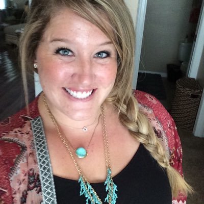 Profile Picture of Brianna McEntee (@Breezydeezy13) on Twitter