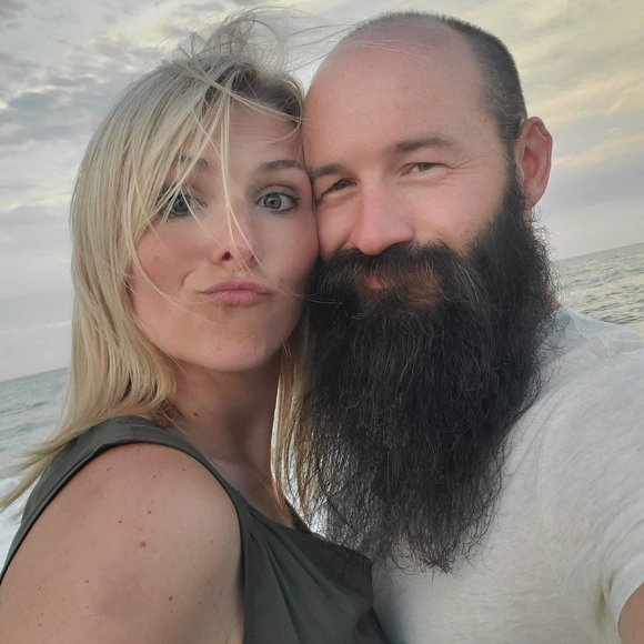 Profile Picture of Jessica Miers (@jjc8609) on Poshmark