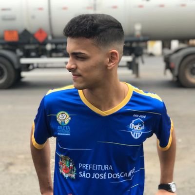 Profile Picture of CL (@clayton77silva) on Twitter