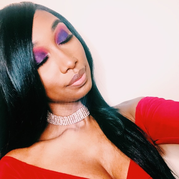 Profile Picture of Latoya Guest (@she_stylestruck) on Poshmark