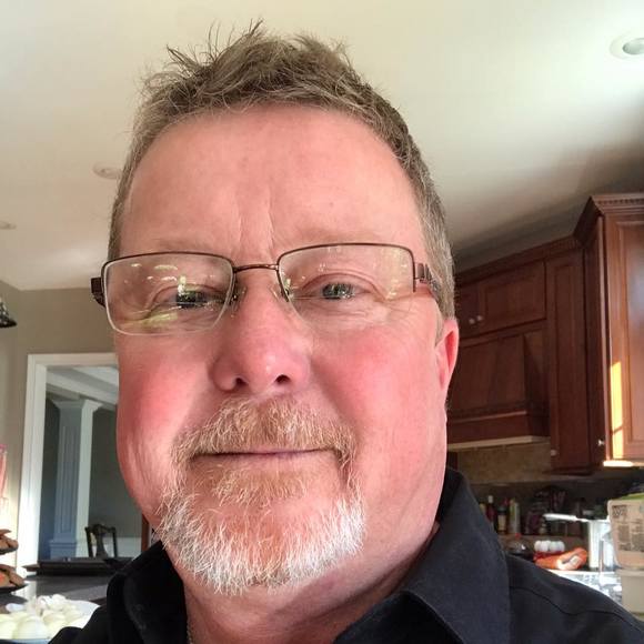 Profile Picture of Tracy Tusing (@tracytusing) on Poshmark