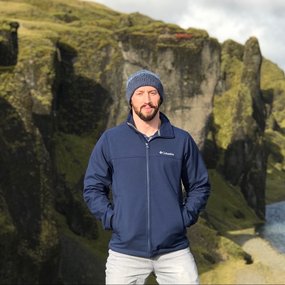 Profile Picture of Patrick Byrnes (@byrnesp1) on Poshmark