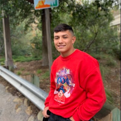 Profile Picture of Chris Barajas  🇺🇸 🇲🇽 (@chrisbarajas41) on Twitter