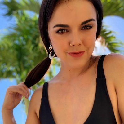 Profile Picture of Esther Amelia Rowland (@EstherAmeliaRo1) on Twitter