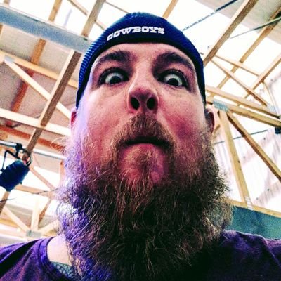 Profile Picture of Christopher Menge (@@lunchbox888) on Twitter