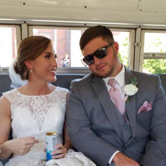 Profile Picture of Ashley Arnote (@maddiesusan) on Poshmark