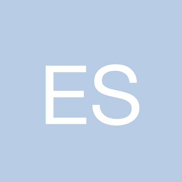 Profile Picture of Egonbr Sasfxc (@npitts63110tim) on Poshmark