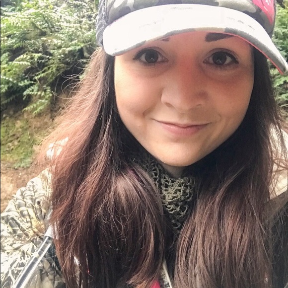 Profile Picture of Jessica Harper (@jharper828) on Poshmark