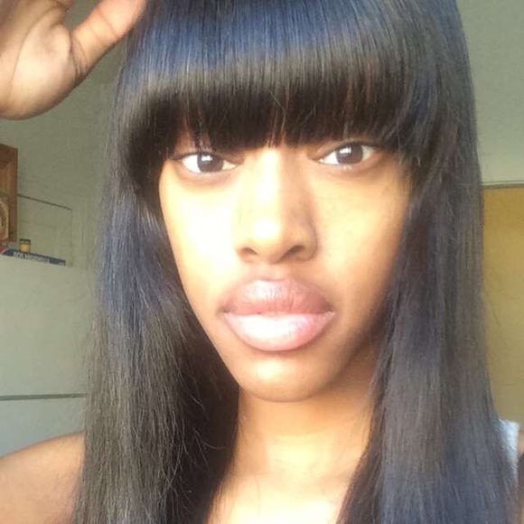 Profile Picture of Danetha Burden (@bi_slimm100) on Poshmark