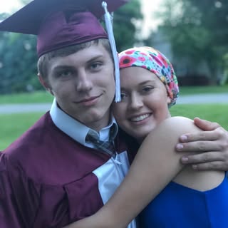 Profile Picture of Haley Fox 🌻 (@haleyfox_) on Instagram