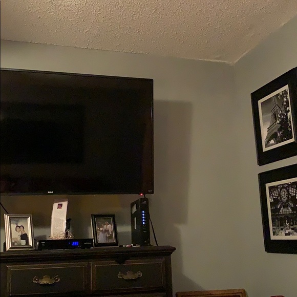 Profile Picture of Ciara Cacciapaglia (@ciarac1989) on Poshmark