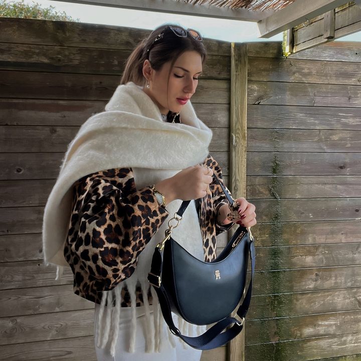 Profile Picture of Lisa Alleman (@lisallmn) on Tiktok