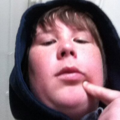 Profile Picture of Aaron Wickham (@Aaron__W) on Twitter