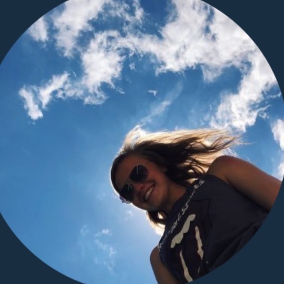 Profile Picture of Jordan Wheeler (@jojorosey2003) on Poshmark