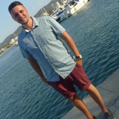 Profile Picture of Daniel Yeoman (@DYeoman99) on Twitter