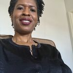 Profile Picture of Lisa Barrett (@lmac1269) on Instagram