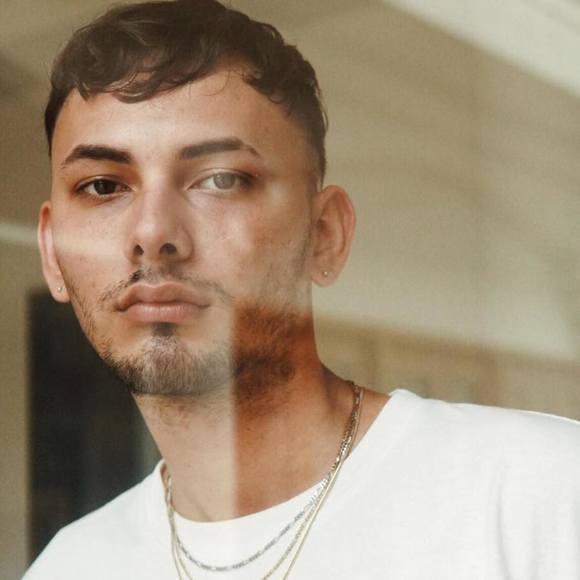 Profile Picture of Adam Camargo feliciano (@camargoadam) on Poshmark