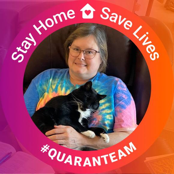 Profile Picture of Susan Holloway (@susan_holloway) on Poshmark