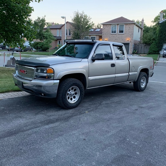 Profile Picture of Tyler Haynes (@tylerhaynes31) on Poshmark