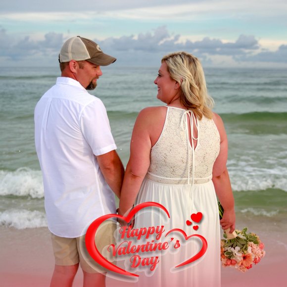 Profile Picture of Mandy Evans (@aevanslpn) on Poshmark