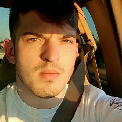 Profile Picture of Glenn Mason Brill (@glennlogic) on Twitter