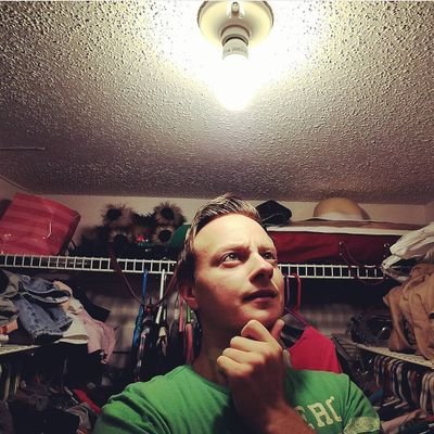 Profile Picture of Kevin Micuch (@k_mychuk) on Twitter