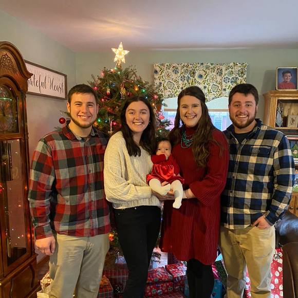 Profile Picture of Paige Andersen (@paigeandersen76) on Poshmark