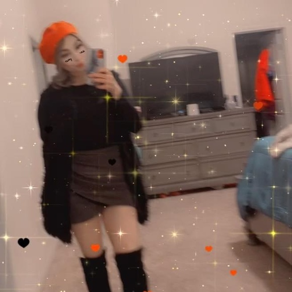 Profile Picture of Rodriguez Eli (@erodriguez960) on Poshmark