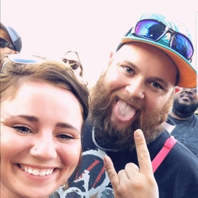 Profile Picture of Shane Clayton (@ShaneCl95115714) on Twitter